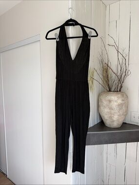 Fashion Nova Black Halter V-Neck Jumpsuit